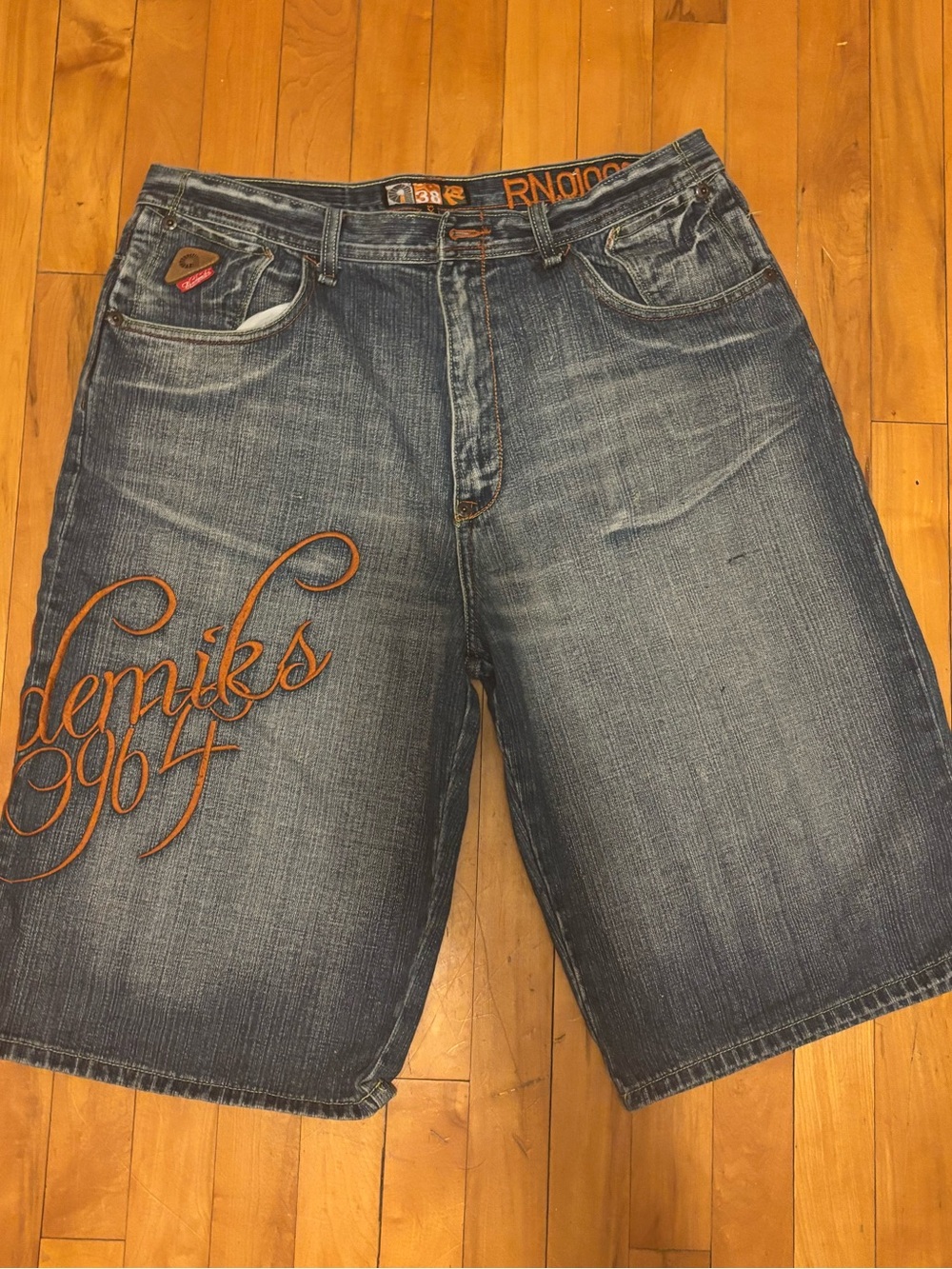 Akademiks embroidered jean shorts